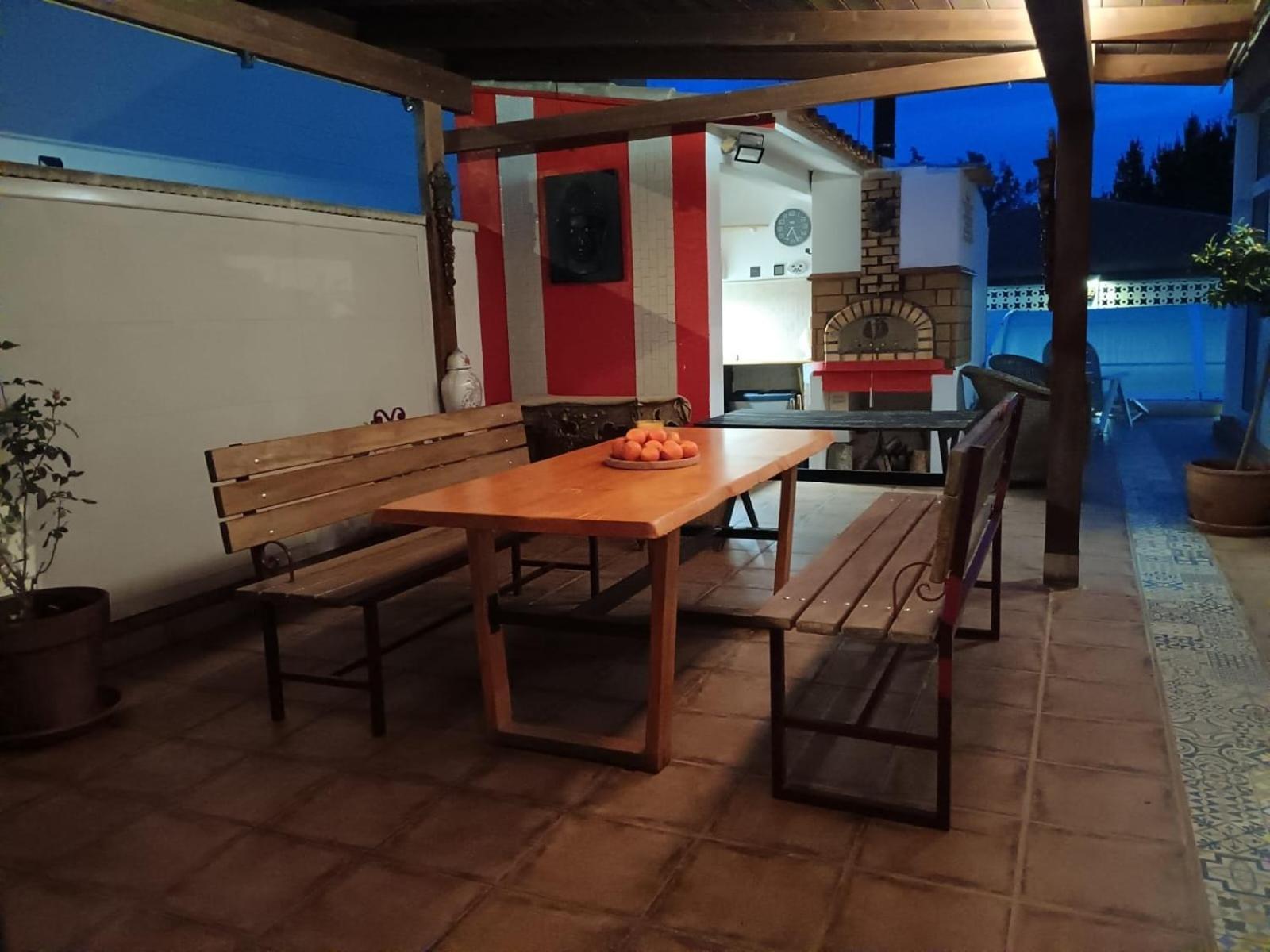 Tiny House Hotel La Pobla de Vallbona Bagian luar foto