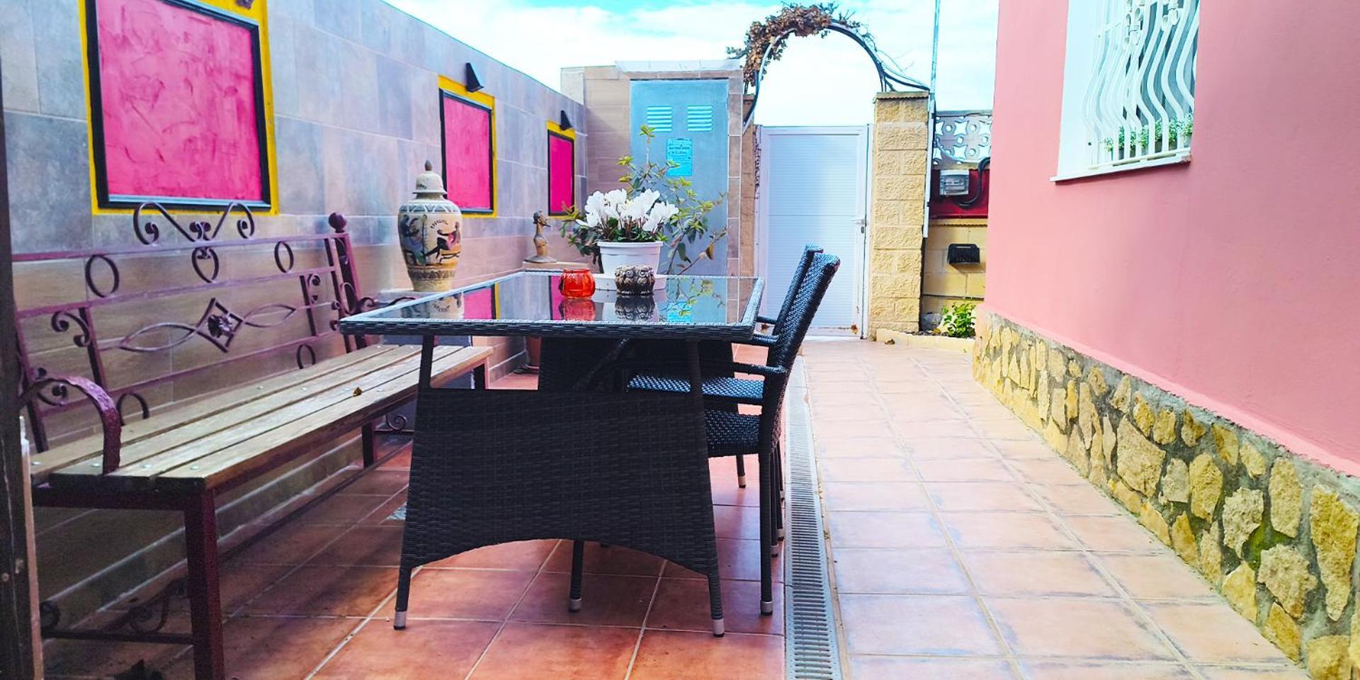 Tiny House Hotel La Pobla de Vallbona Bagian luar foto